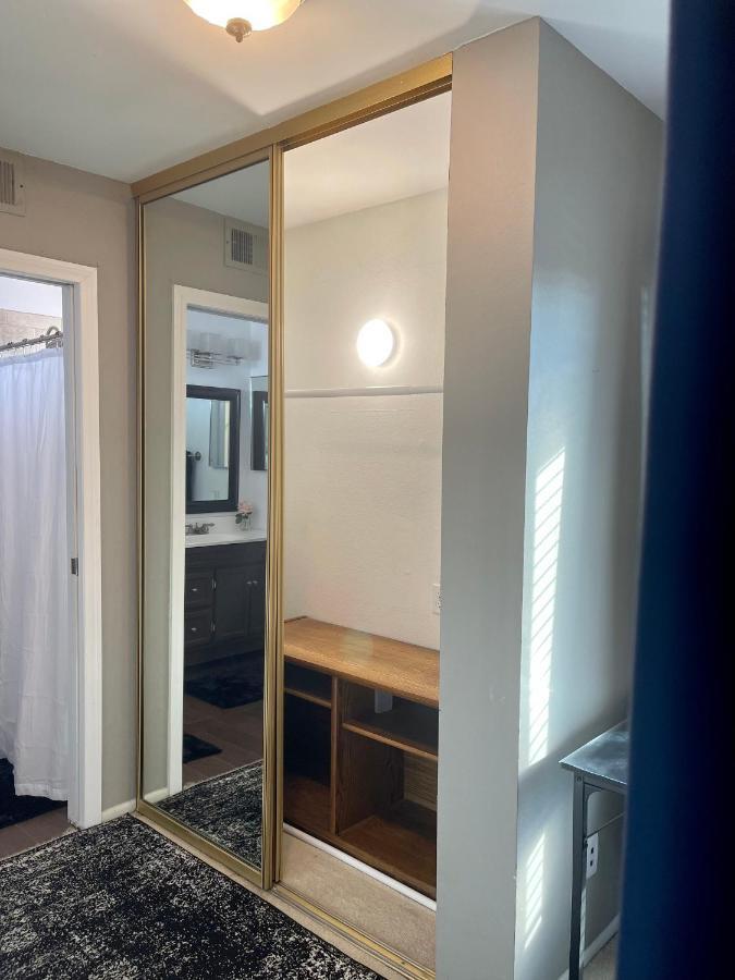 Urban Las Vegas Colonial In The Heart Of Vegas Villa ภายนอก รูปภาพ