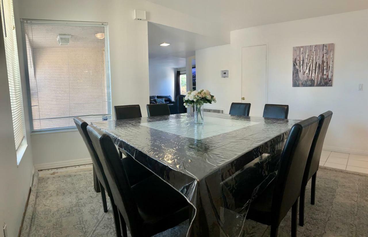 Urban Las Vegas Colonial In The Heart Of Vegas Villa ภายนอก รูปภาพ